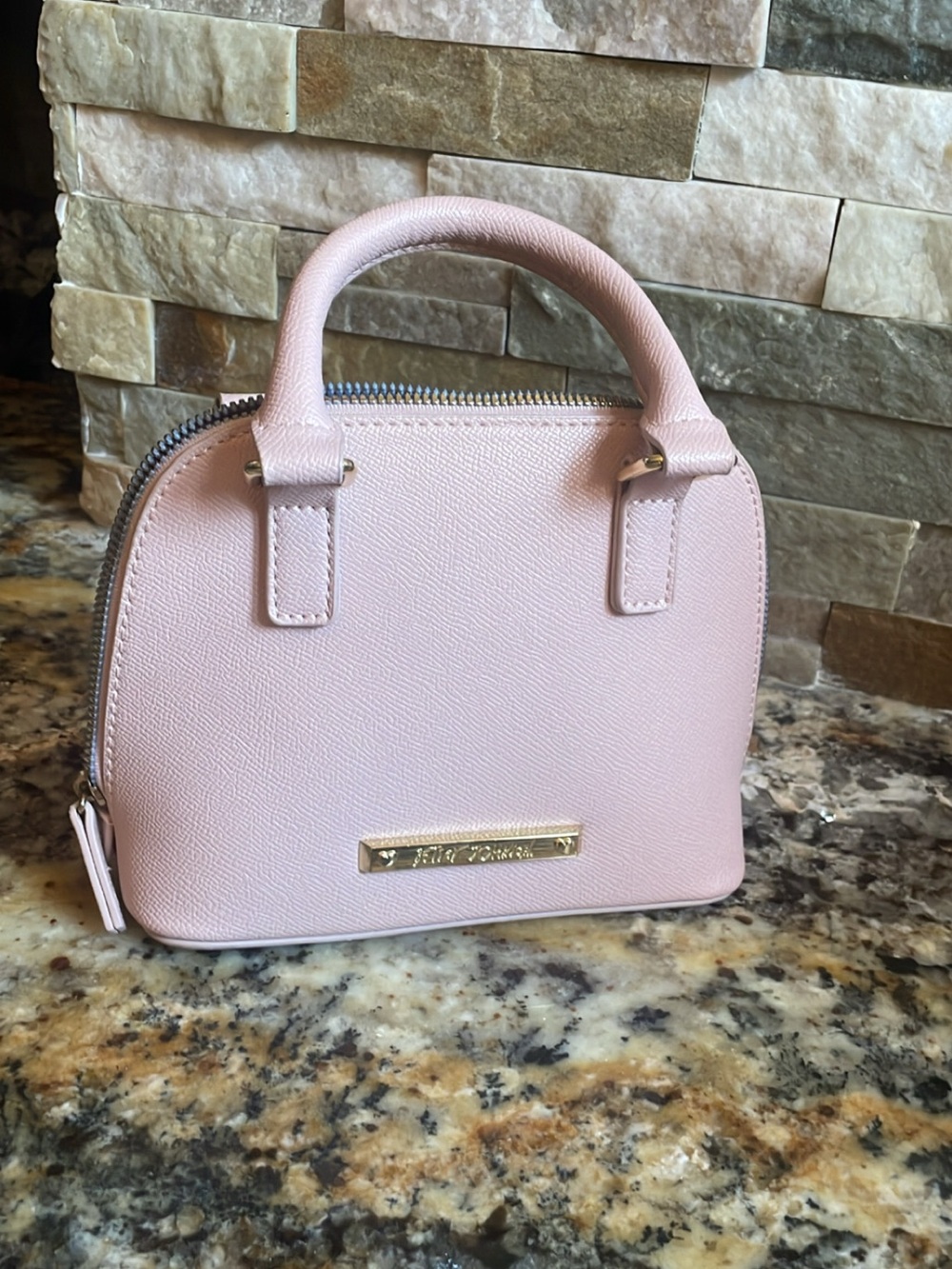 BETSEY JOHNSON light pink small bow purse - Picture 3 of 6